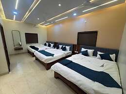 Hotel Tulsi Inn