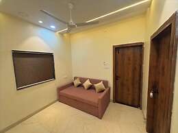 Hotel Tulsi Inn