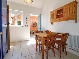 Petal Cottage