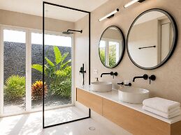 Villa Ainé Luxury Villa
