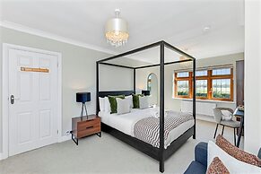 Holly House