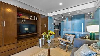 Gorgeous 1BR Condo With Pools Sea Views