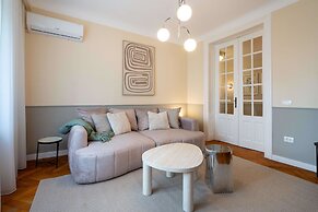 Elegant 3BR Flat Steps From Romanian Athenaeum