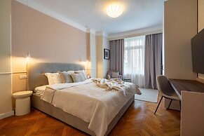 Elegant 3BR Flat Steps From Romanian Athenaeum