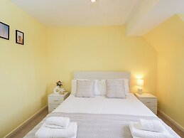 20 Honeycroft