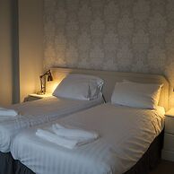 The Hand Hotel