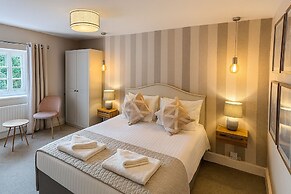 The Hand Hotel