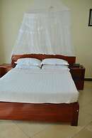 Jevine Hotel