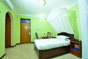 Jevine Hotel