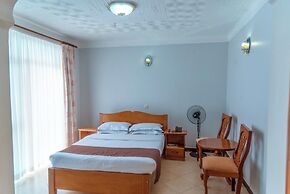 Jevine Hotel