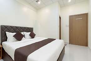 Hotel Wagheshwari