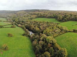 Pebble & Pine at Harcombe House