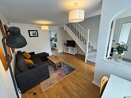 Twickenham Hideaway in London
