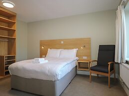 Marine Court Suite