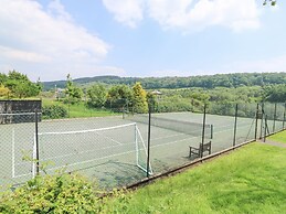 Marine Court Suite