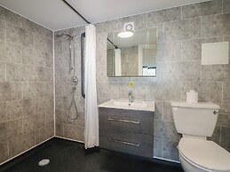 Marine Court Suite