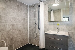 Marine Court Suite