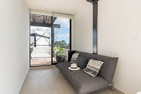 Luxurious Penthouse and Jungle View