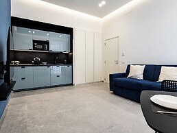 Alyde Apartments