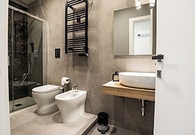 Alyde Apartments