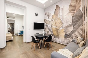 Casta Diva Fervore Apartments