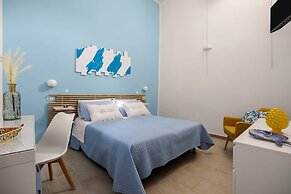 Madre Terra Airport Rooms and Suites