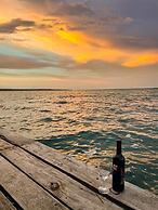 Casa la Joya de Bacalar Lake Front