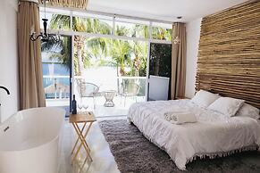 Casa la Joya de Bacalar Lake Front