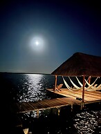 Casa la Joya de Bacalar Lake Front
