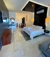 Casa la Joya de Bacalar Lake Front