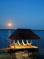 Casa la Joya de Bacalar Lake Front