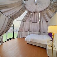 Sunset Desert Safari With Glamping