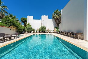PORTO AZUL OTEL