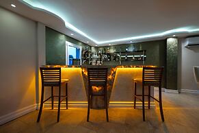 PORTO AZUL OTEL