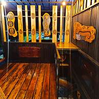 CoCo Bongo Hostel