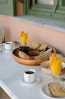 Mantilada Seaside Stay Samos, Shared Pool