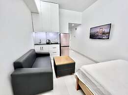 375 sqft 3 cozy Studio with Pool & Gym