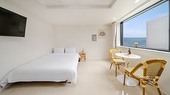 Donghae Il Mare Pension