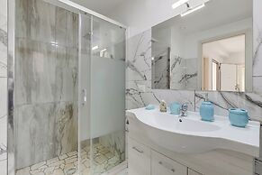 Pino Residence