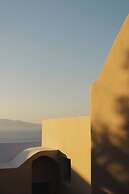 Neema Maison Finikia Santorini
