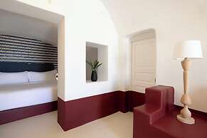 Neema Maison Finikia Santorini