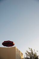 Neema Maison Finikia Santorini