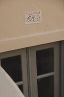 Neema Maison Finikia Santorini
