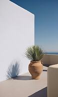 Neema Maison Finikia Santorini