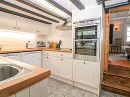 2 Seaview Cottages