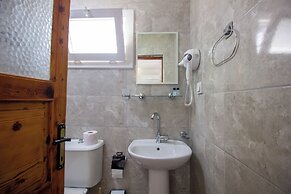 GÜL PENSİON