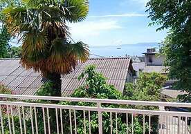 Luxury apartment Ivone with balcony