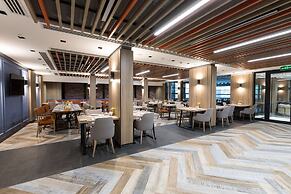 İzz Otel