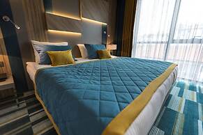İzz Otel
