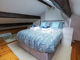Holme Cottage